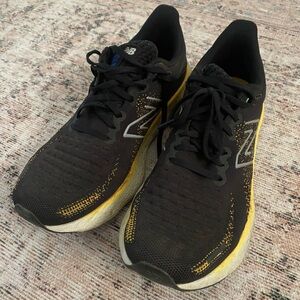 New Balance Fresh Foam X 1080 V12 - Men’s 9.5 Wide